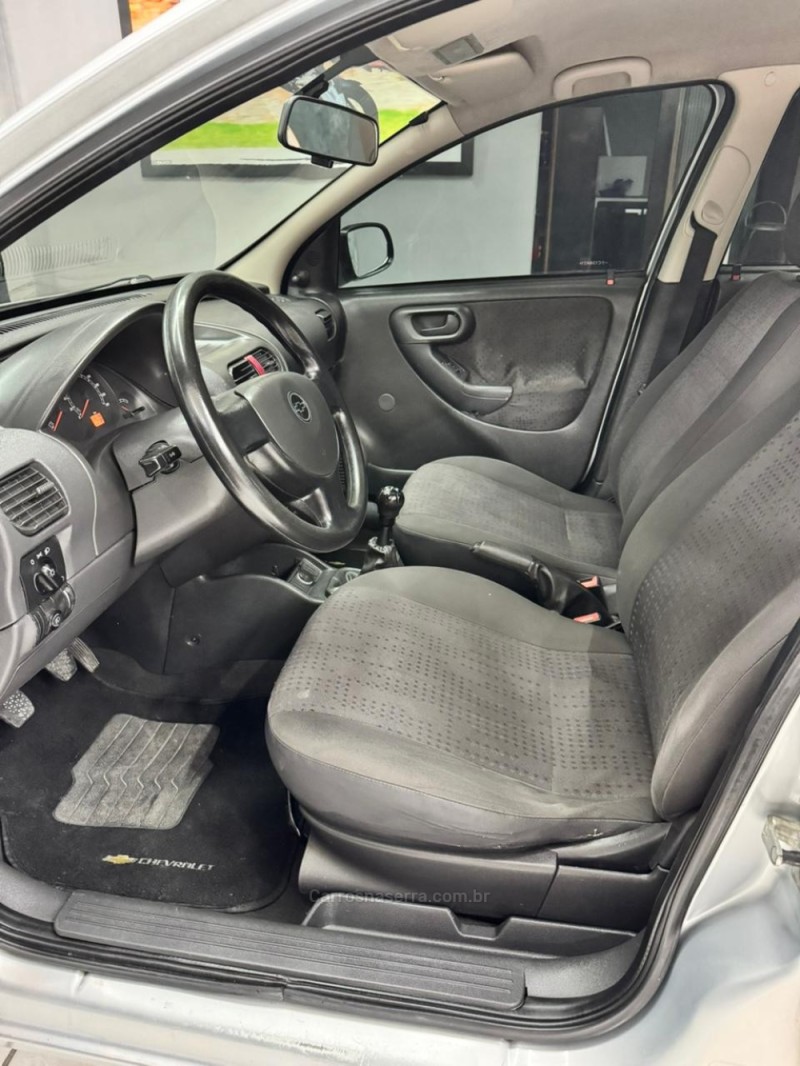 CORSA 1.4 MPFI MAXX 8V FLEX 4P MANUAL - 2011 - CAXIAS DO SUL