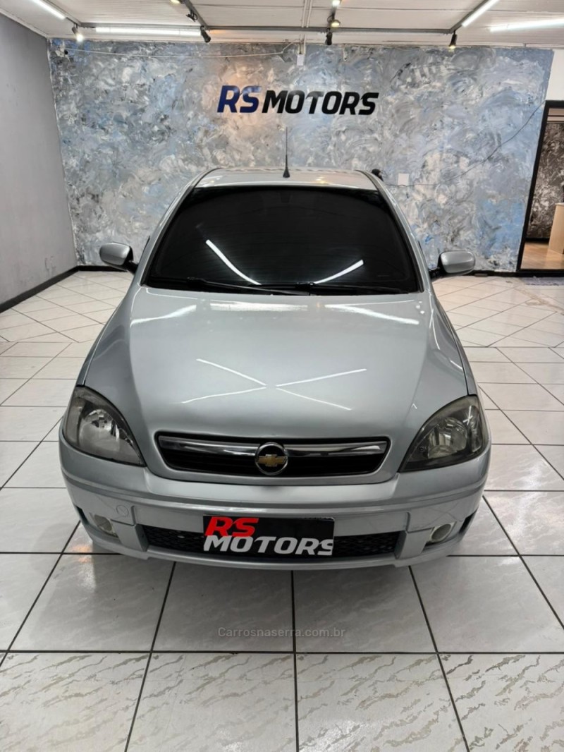 CORSA 1.4 MPFI MAXX 8V FLEX 4P MANUAL - 2011 - CAXIAS DO SUL