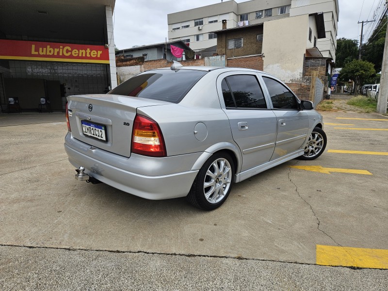 ASTRA 2.0 MPFI EXPRESSION SEDAN 8V GASOLINA 4P MANUAL - 2002 - CAXIAS DO SUL