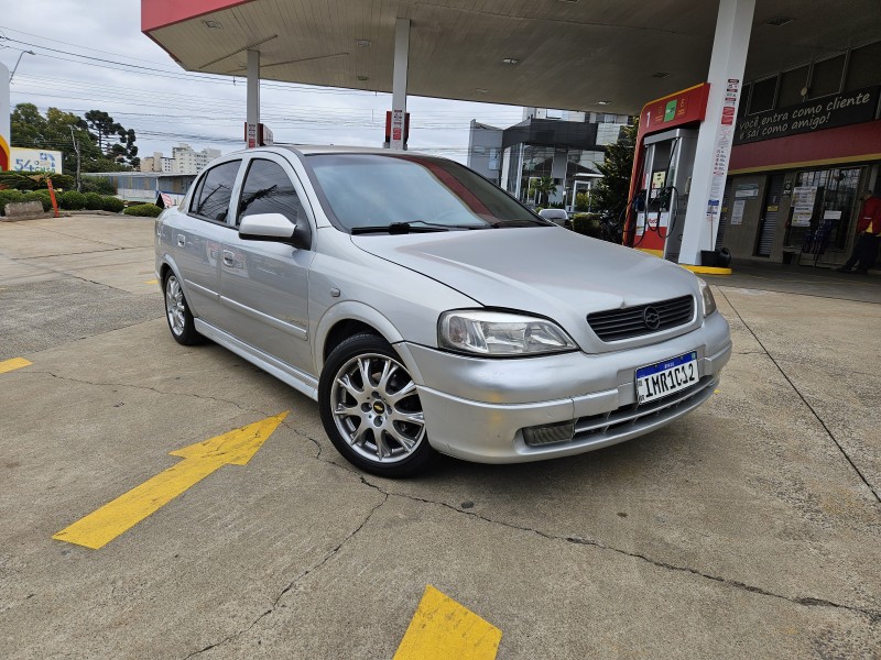 ASTRA 2.0 MPFI EXPRESSION SEDAN 8V GASOLINA 4P MANUAL - 2002 - CAXIAS DO SUL