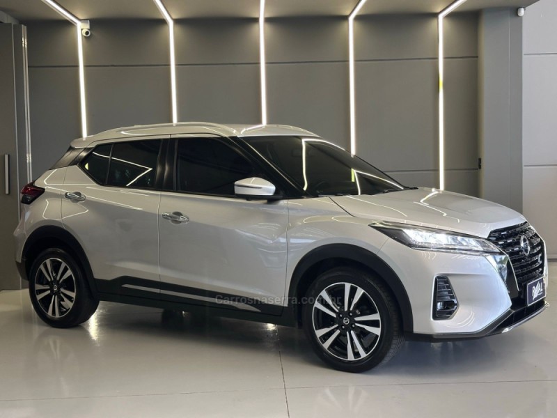 KICKS 1.6 EXCLUSIVE 16V FLEX 4P AUTOMÁTICO - 2022 - SAPIRANGA