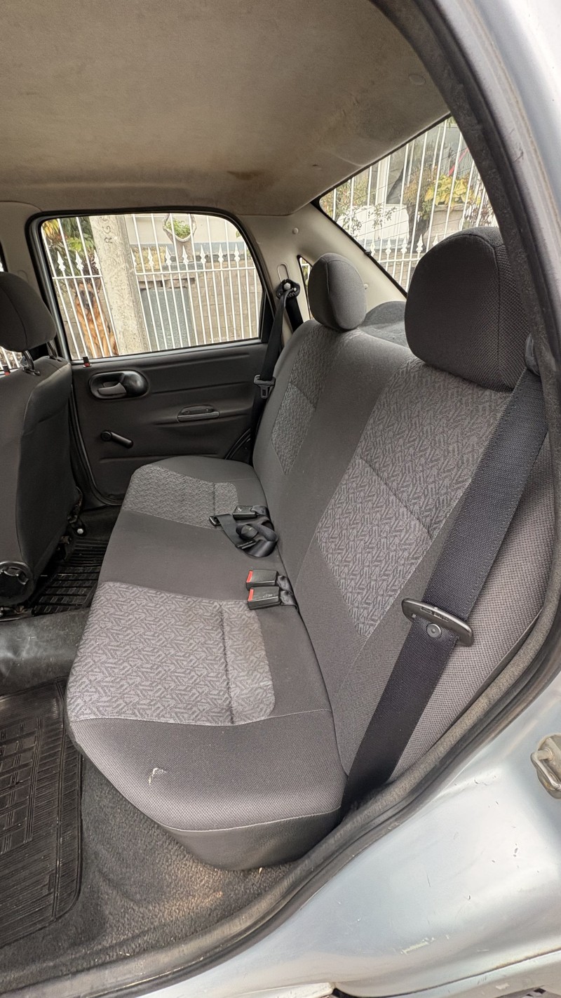 CLASSIC 1.0 MPFI LIFE 8V GASOLINA 4P MANUAL - 2006 - CAXIAS DO SUL