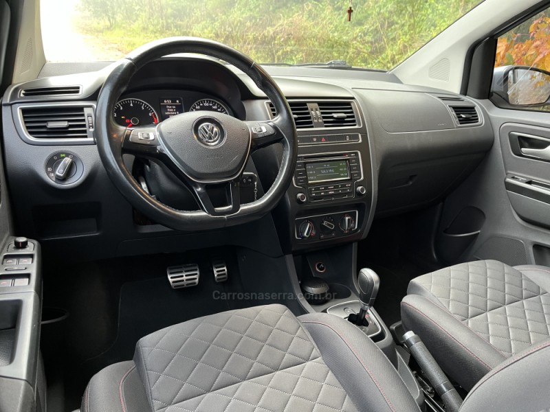 FOX 1.6 MI HIGHLINE 8V FLEX 4P AUTOMATIZADO - 2015 - NOVA BASSANO