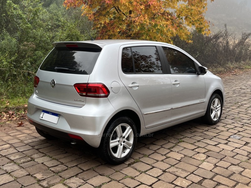FOX 1.6 MI HIGHLINE 8V FLEX 4P AUTOMATIZADO - 2015 - NOVA BASSANO