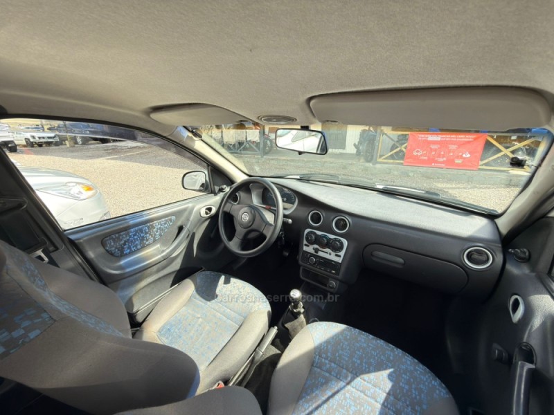 CELTA 1.0 MPFI SUPER 8V FLEX 4P MANUAL - 2005 - CANELA