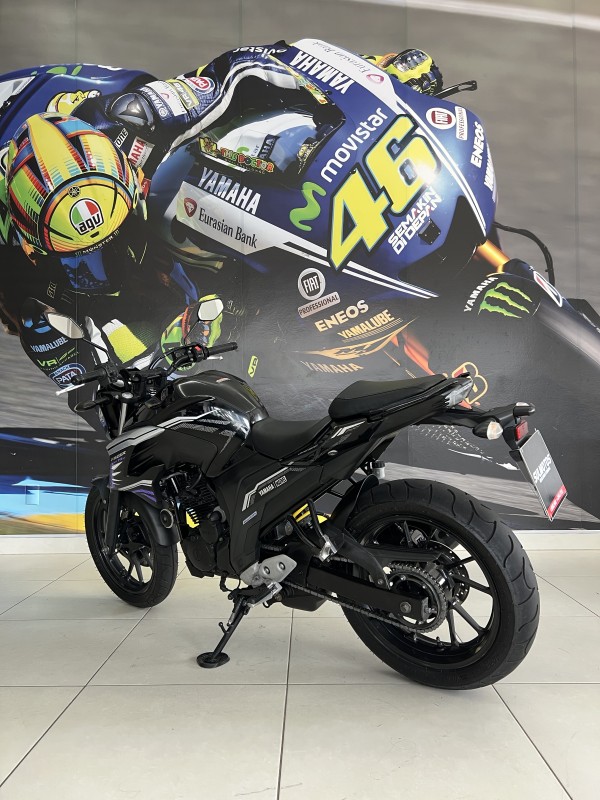 FAZER 250IE LIMITED ED - 2023 - PASSO FUNDO