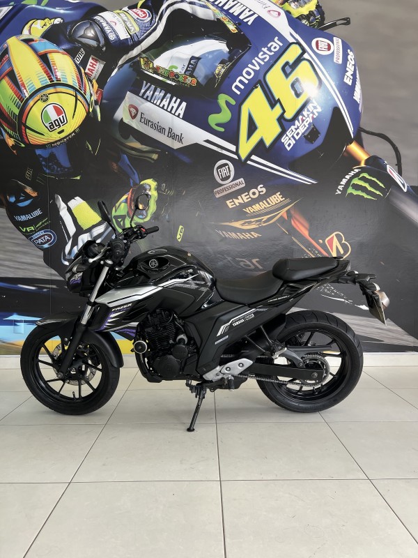 FAZER 250IE LIMITED ED - 2023 - PASSO FUNDO