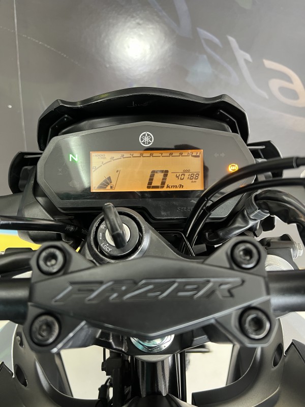 FAZER 250IE LIMITED ED - 2023 - PASSO FUNDO
