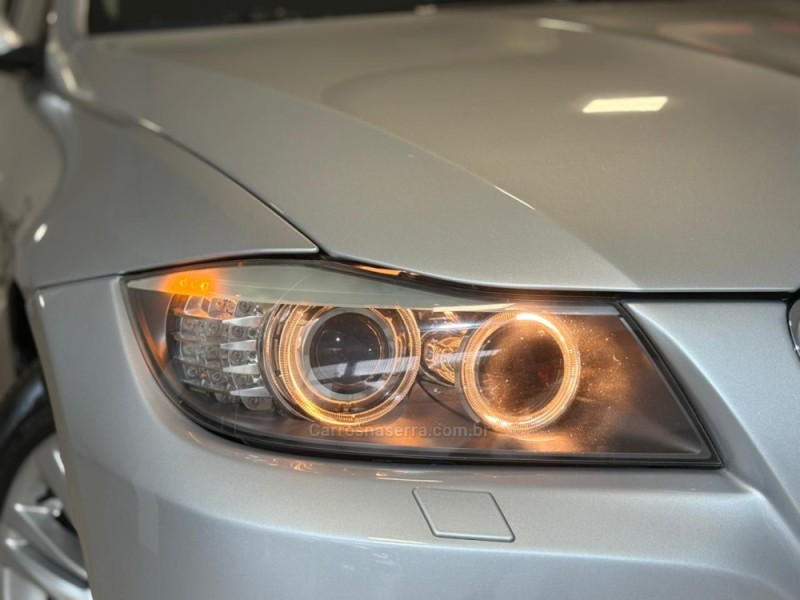 320I 2.0 16V GASOLINA 4P AUTOMÁTICO - 2009 - NOVO HAMBURGO