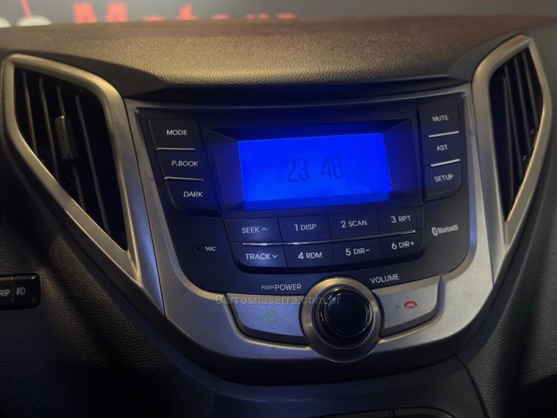 HB20 1.0 COMFORT 16V FLEX 4P MANUAL - 2015 - NOVO HAMBURGO
