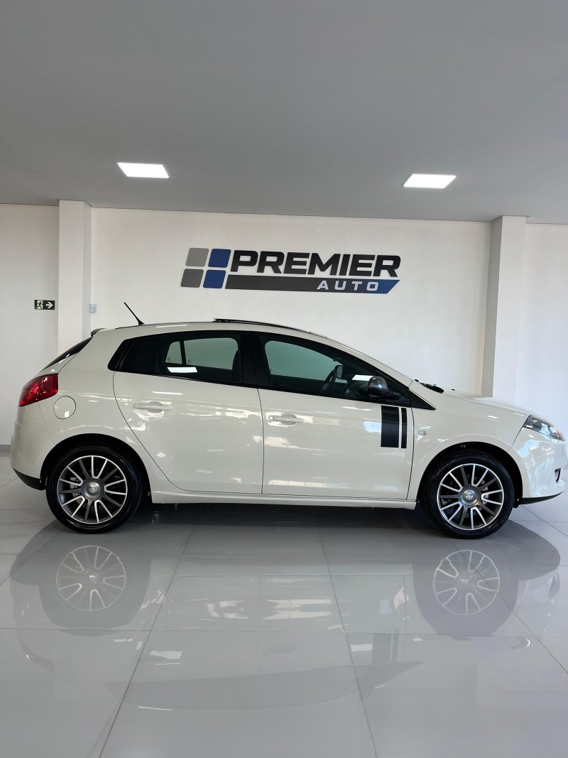 BRAVO 1.8 SPORTING 16V FLEX 4P MANUAL - 2014 - CAXIAS DO SUL