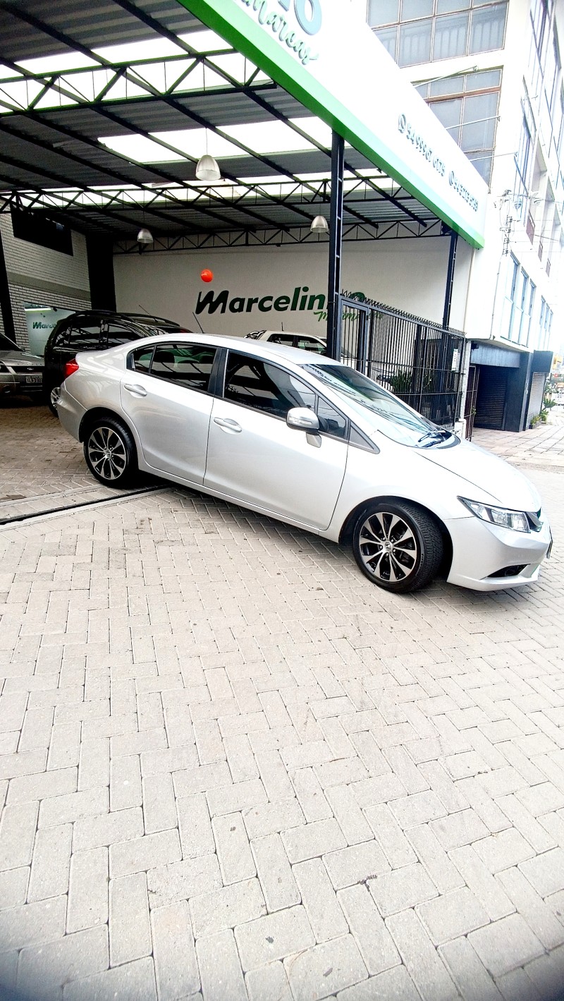 CIVIC 2.0 LXR 16V FLEX 4P AUTOMÁTICO - 2016 - CAXIAS DO SUL