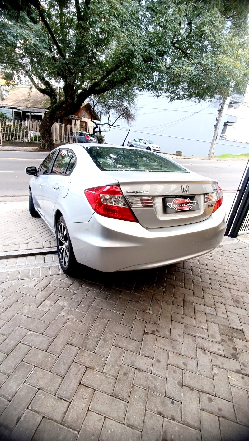 CIVIC 2.0 LXR 16V FLEX 4P AUTOMÁTICO - 2016 - CAXIAS DO SUL