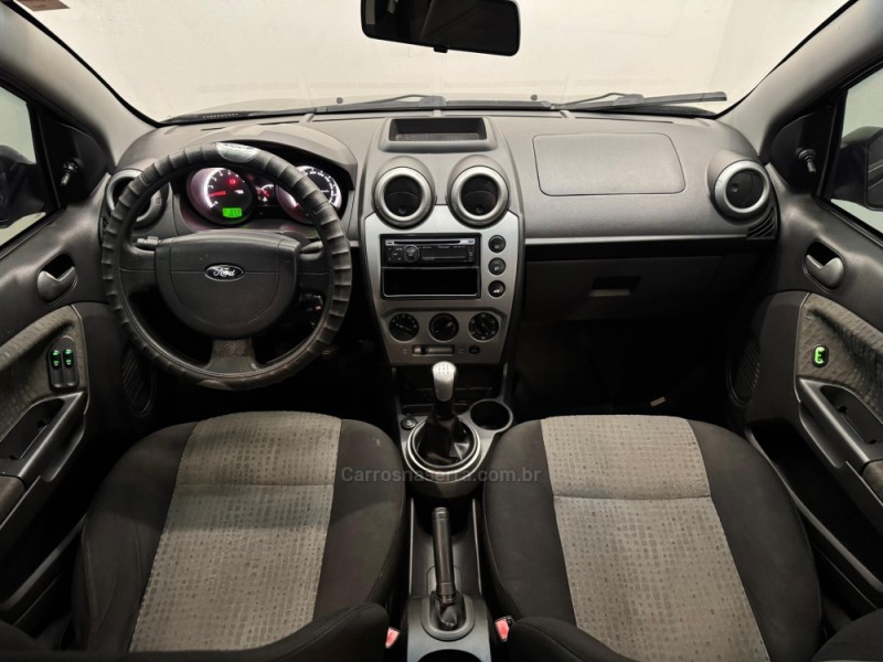 FIESTA 1.6 MPI 8V GASOLINA 4P MANUAL - 2011 - CASCA