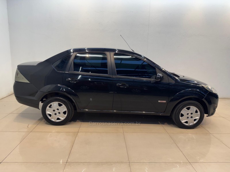 FIESTA 1.6 MPI 8V GASOLINA 4P MANUAL - 2011 - CASCA