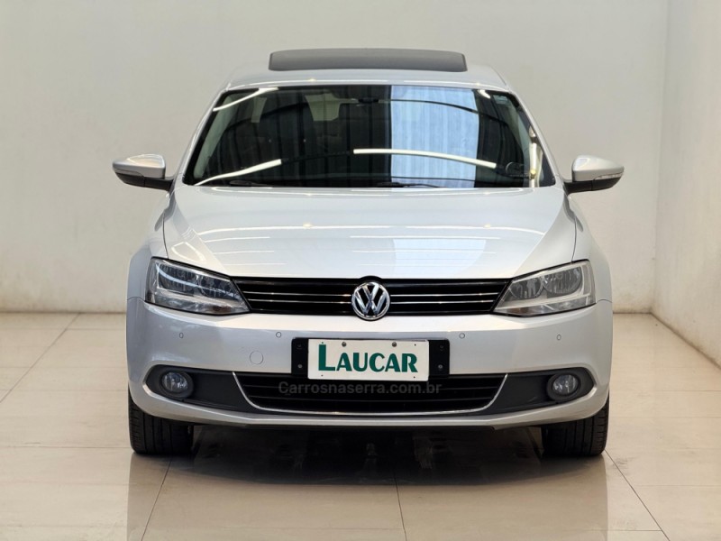 JETTA 2.0 TSI HIGHLINE 200CV GASOLINA 4P TIPTRONIC - 2012 - CASCA