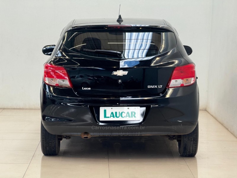 ONIX 1.0 LT 12V FLEX 4P MANUAL - 2013 - CASCA