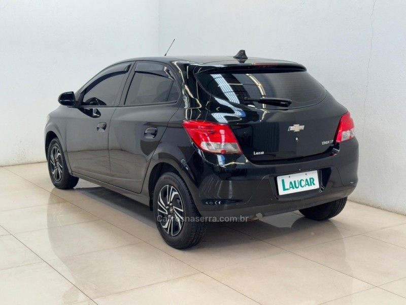 ONIX 1.0 LT 12V FLEX 4P MANUAL - 2013 - CASCA