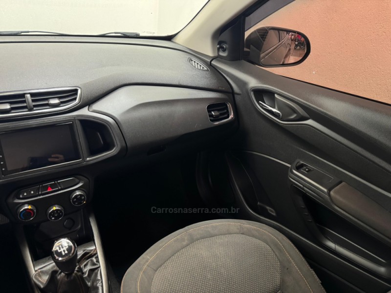 ONIX 1.0 LT 12V FLEX 4P MANUAL - 2013 - CASCA