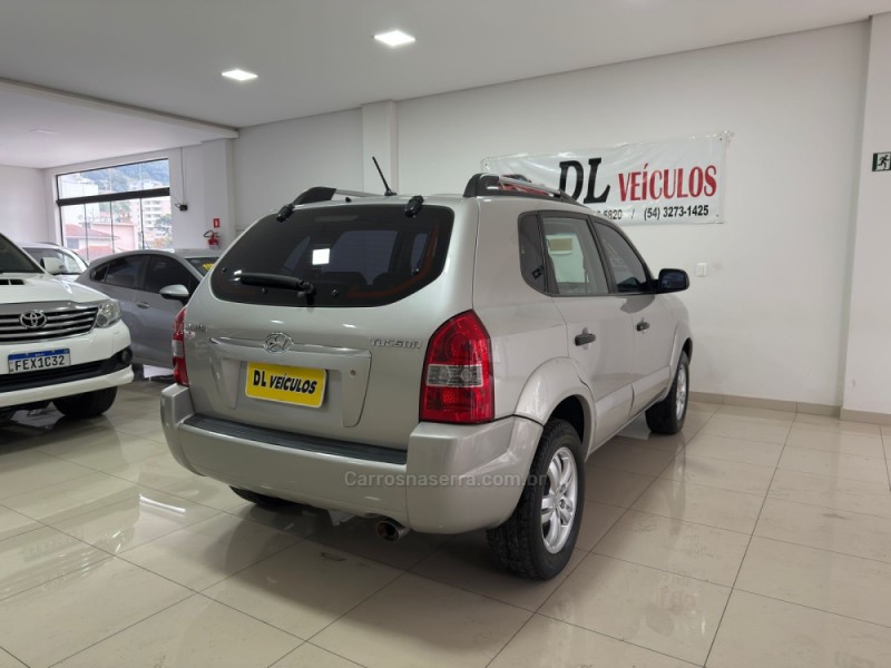 TUCSON 2.0 MPFI GL 16V 142CV 2WD GASOLINA 4P AUTOMÁTICO - 2008 - NOVA BASSANO