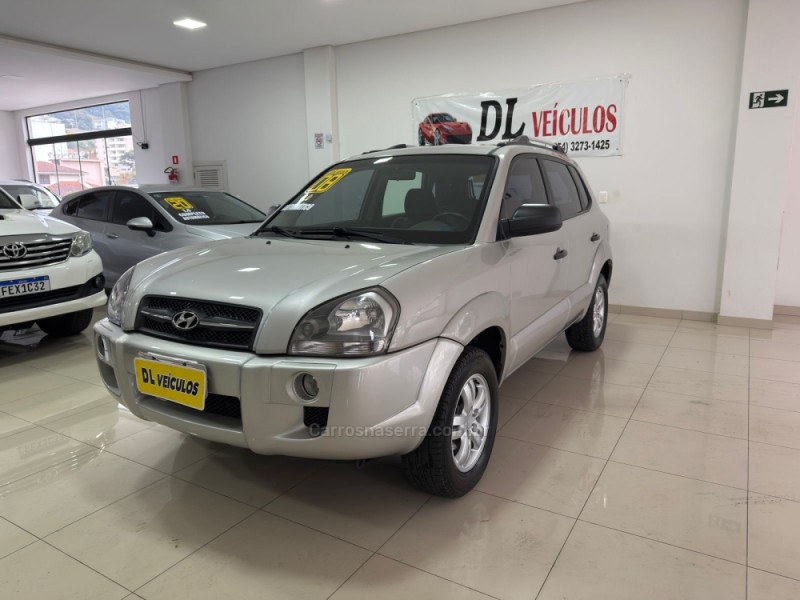 tucson 2.0 mpfi gl 16v 142cv 2wd gasolina 4p automatico 2008 nova bassano