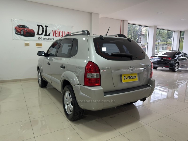 TUCSON 2.0 MPFI GL 16V 142CV 2WD GASOLINA 4P AUTOMÁTICO - 2008 - NOVA BASSANO