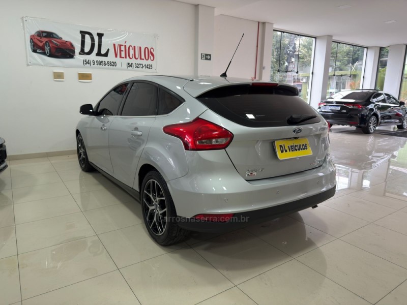 FOCUS 2.0 TITANIUM HATCH 16V FLEX 4P AUTOMÁTICO - 2016 - NOVA BASSANO