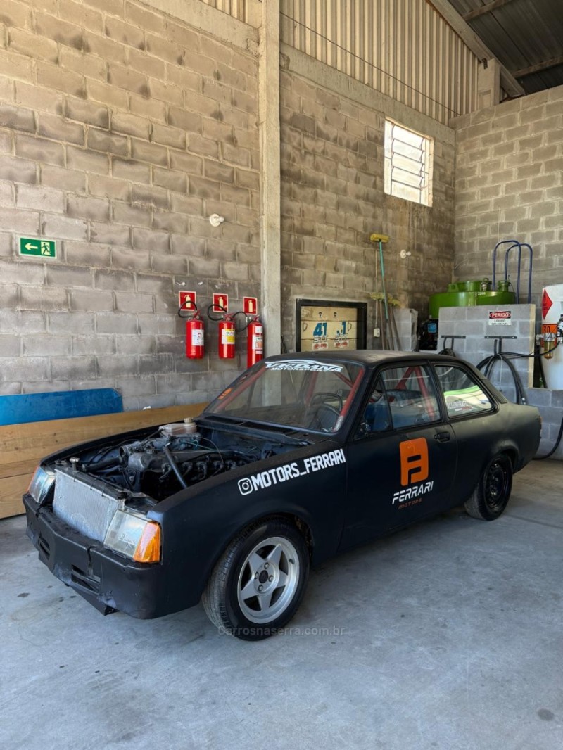 CHEVETTE 1.6 SL/E 8V GASOLINA 2P MANUAL - 1989 - NOVA ARAçá