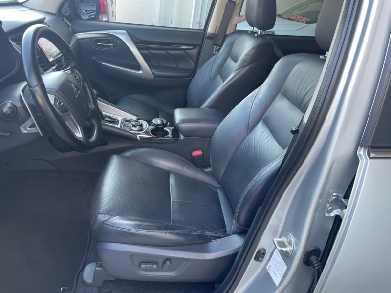 PAJERO SPORT 2.4 HPE 4X4 DIESEL 4P AUTOMÁTICA - 2020 - CAXIAS DO SUL