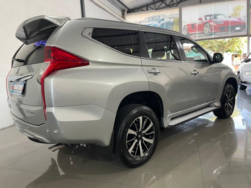 PAJERO SPORT 2.4 HPE 4X4 DIESEL 4P AUTOMÁTICA - 2020 - CAXIAS DO SUL