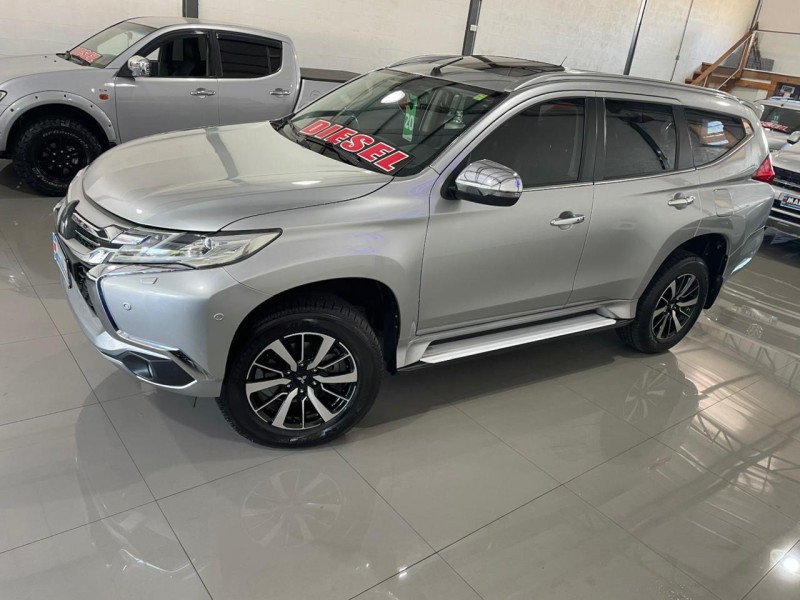 PAJERO SPORT 2.4 HPE 4X4 DIESEL 4P AUTOMÁTICA - 2020 - CAXIAS DO SUL