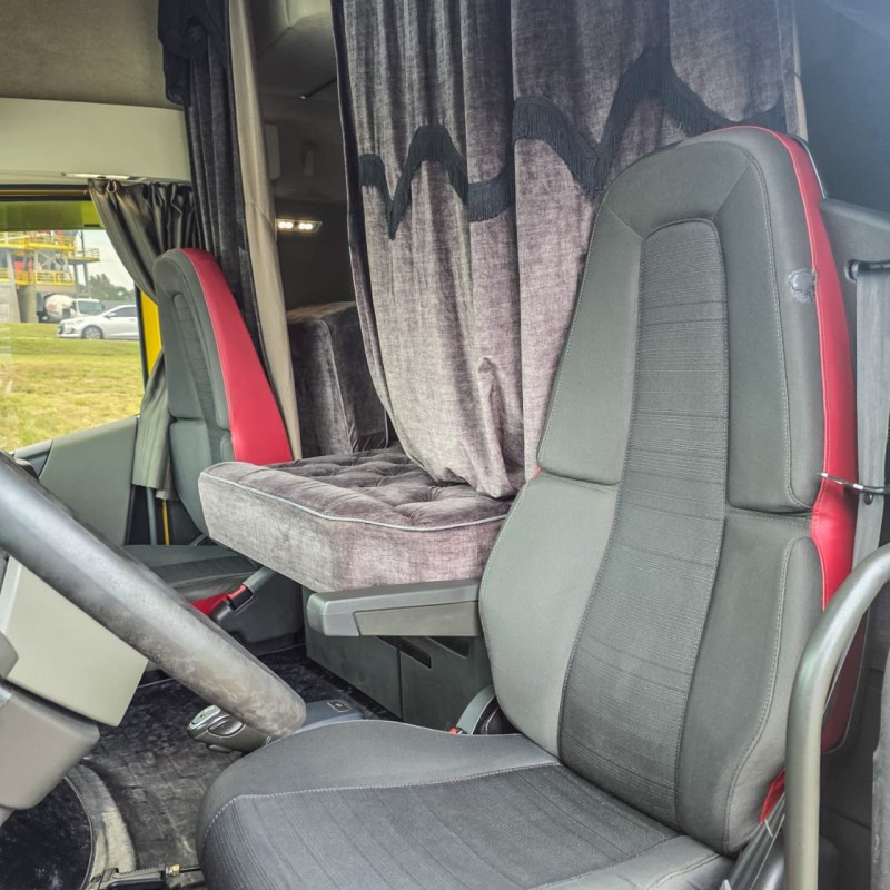 FH 500 GLOBETROTTER 6X2 - 2021 - GARIBALDI