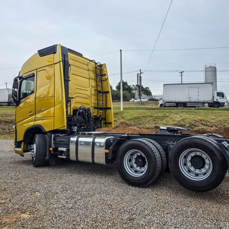 FH 500 GLOBETROTTER 6X2 - 2021 - GARIBALDI