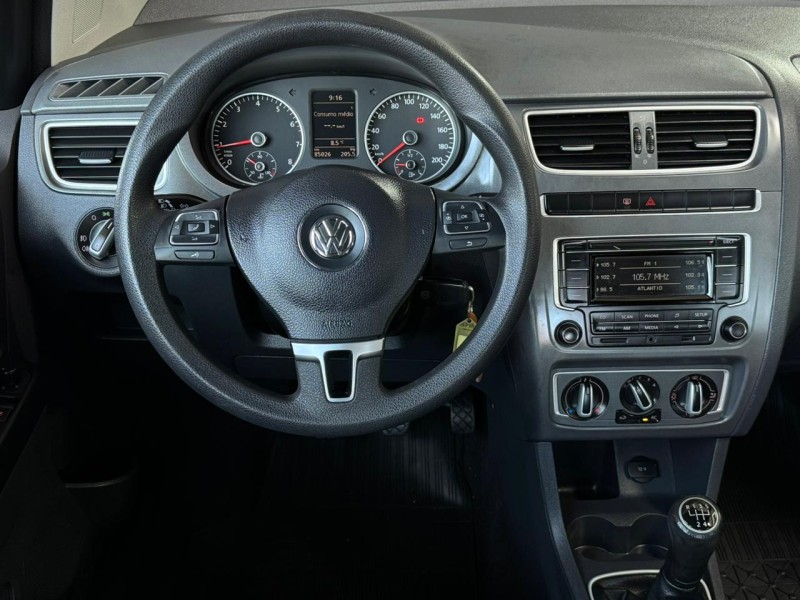 FOX 1.0 MI 8V FLEX 4P MANUAL - 2014 - CAXIAS DO SUL
