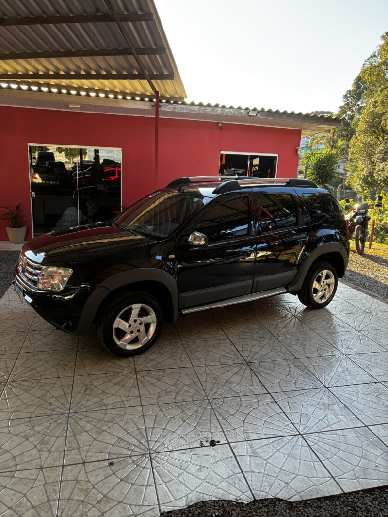duster 2.0 tech road ii 4x2 16v flex 4p automatico 2013 caxias do sul