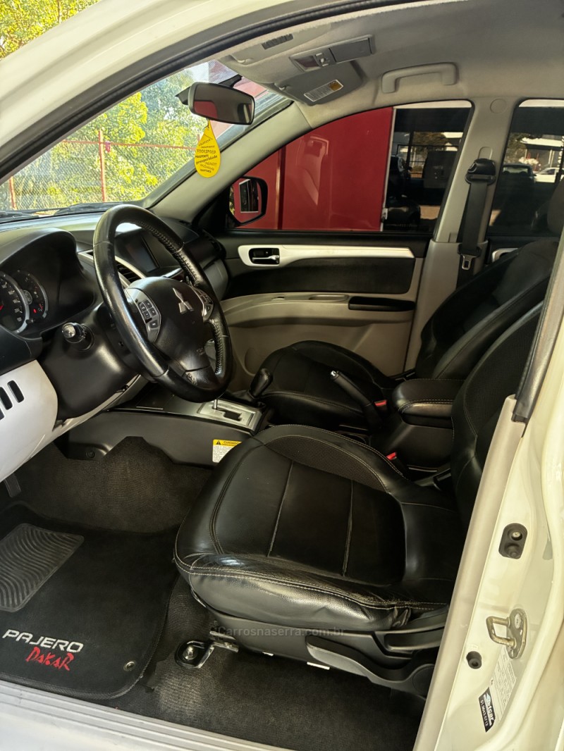 PAJERO 3.2 4X4 16V TURBO INTERCOOLER DIESEL 4P AUTOMÁTICO - 2013 - CAXIAS DO SUL