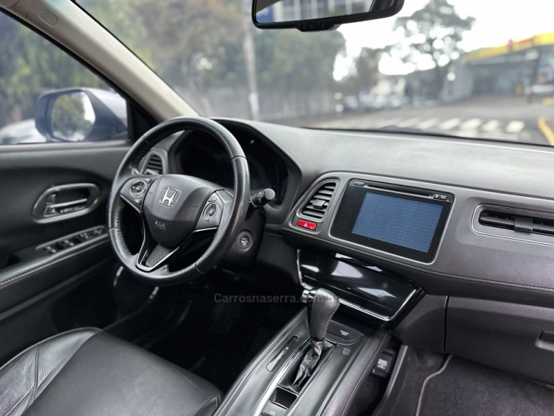 HR-V 1.8 16V FLEX TOURING 4P AUTOMÁTICO - 2018 - PAROBé