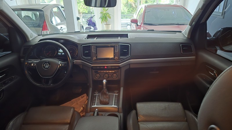 AMAROK 3.0 V6 TDI HIGHLINE CD DIESEL 4MOTION AUTOMÁTICO - 2019 - BENTO GONçALVES