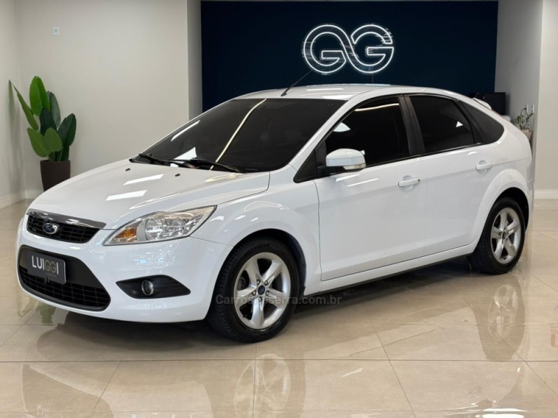 focus 1.6 gl 16v flex 4p manual 2013 carlos barbosa