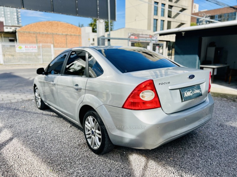 FOCUS 1.6 GLX SEDAN 8V FLEX 4P MANUAL - 2013 - CAXIAS DO SUL