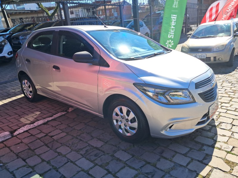 ONIX 1.0 MPFI JOY 8V FLEX 4P MANUAL - 2019 - CAXIAS DO SUL
