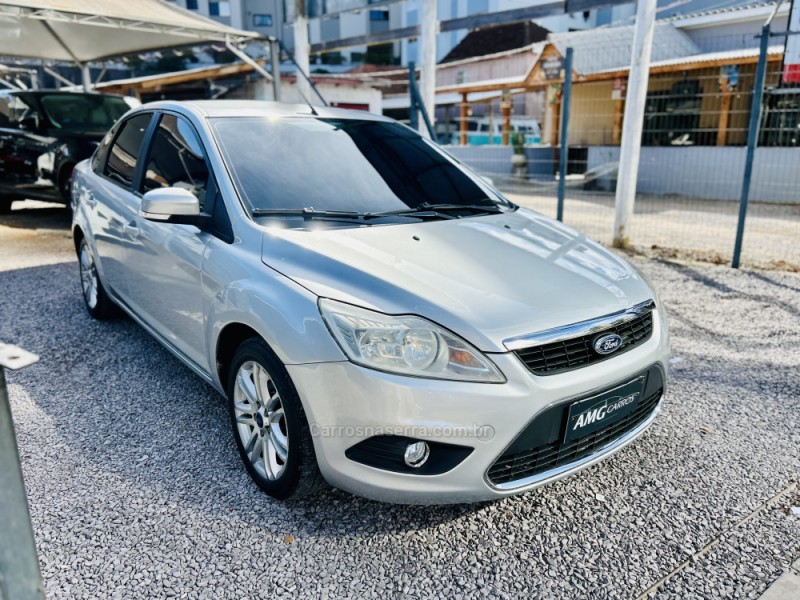FOCUS 1.6 GLX SEDAN 16V FLEX 4P MANUAL - 2013 - CAXIAS DO SUL