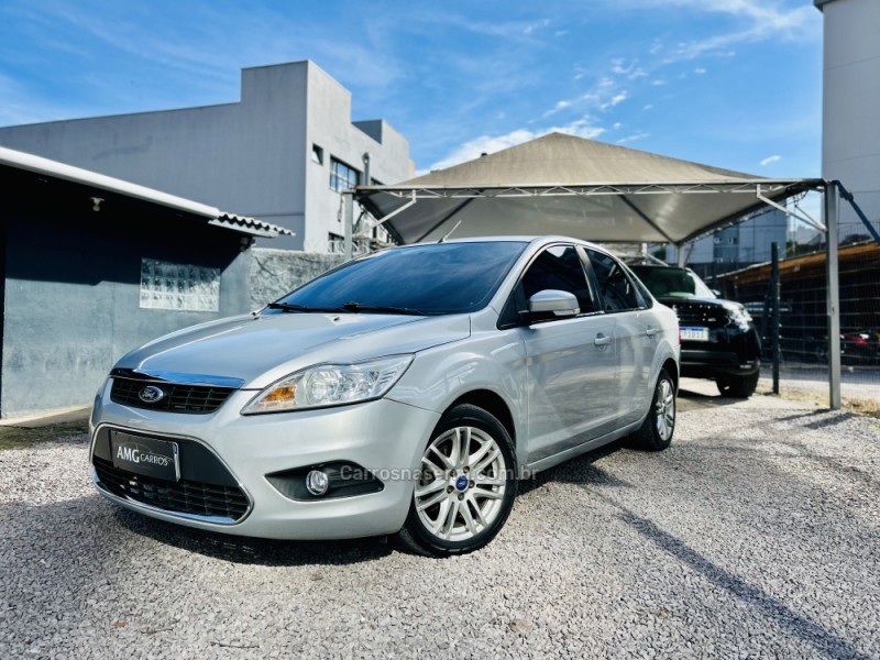 FOCUS 1.6 GLX SEDAN 16V FLEX 4P MANUAL - 2013 - CAXIAS DO SUL
