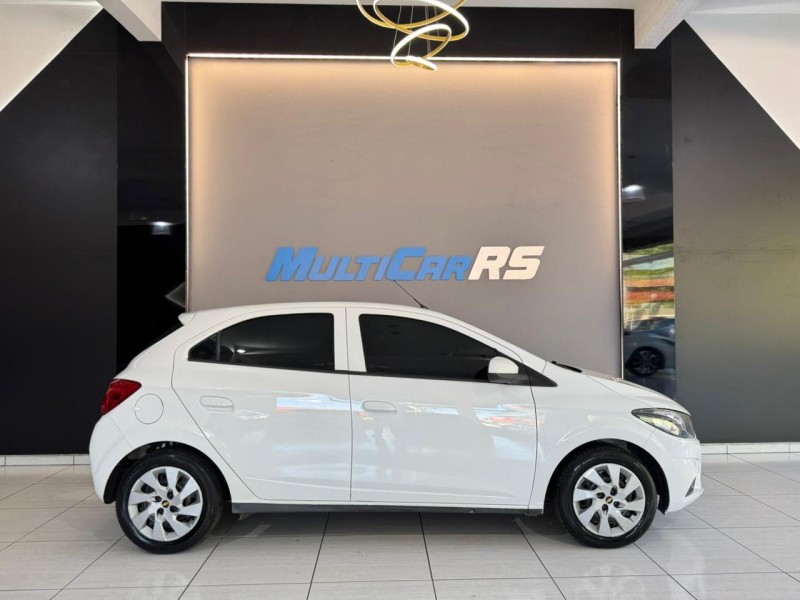 ONIX 1.0 MPFI LT 8V FLEX 4P MANUAL - 2019 - ESTâNCIA VELHA