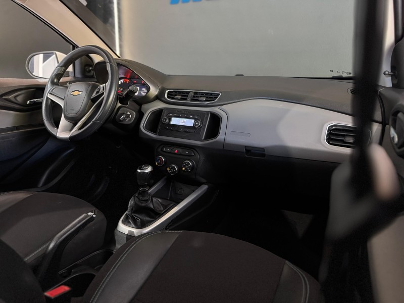ONIX 1.0 MPFI LT 8V FLEX 4P MANUAL - 2019 - ESTâNCIA VELHA