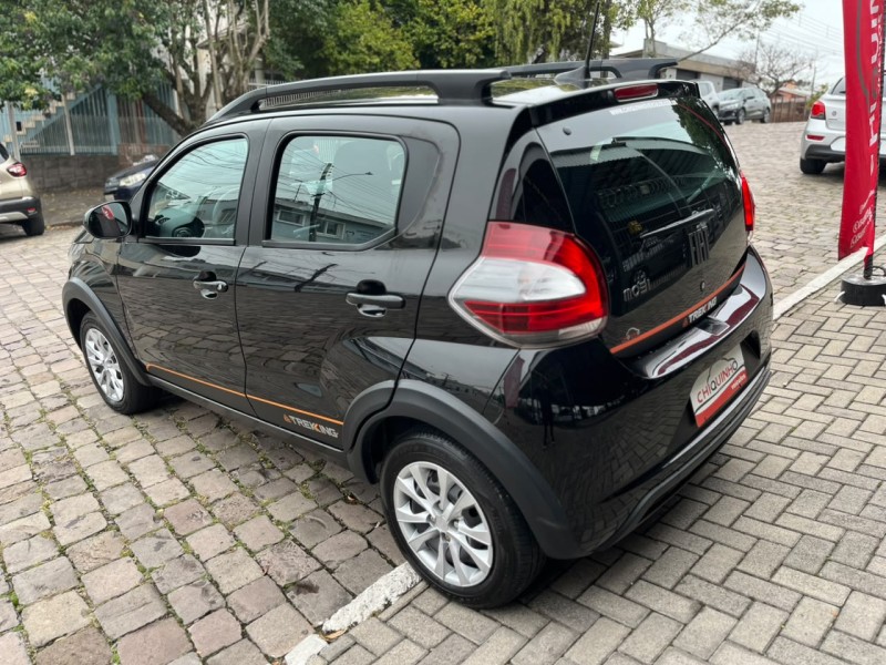 MOBI 1.0 TREKKING 8V FLEX 4P MANUAL - 2023 - CAXIAS DO SUL