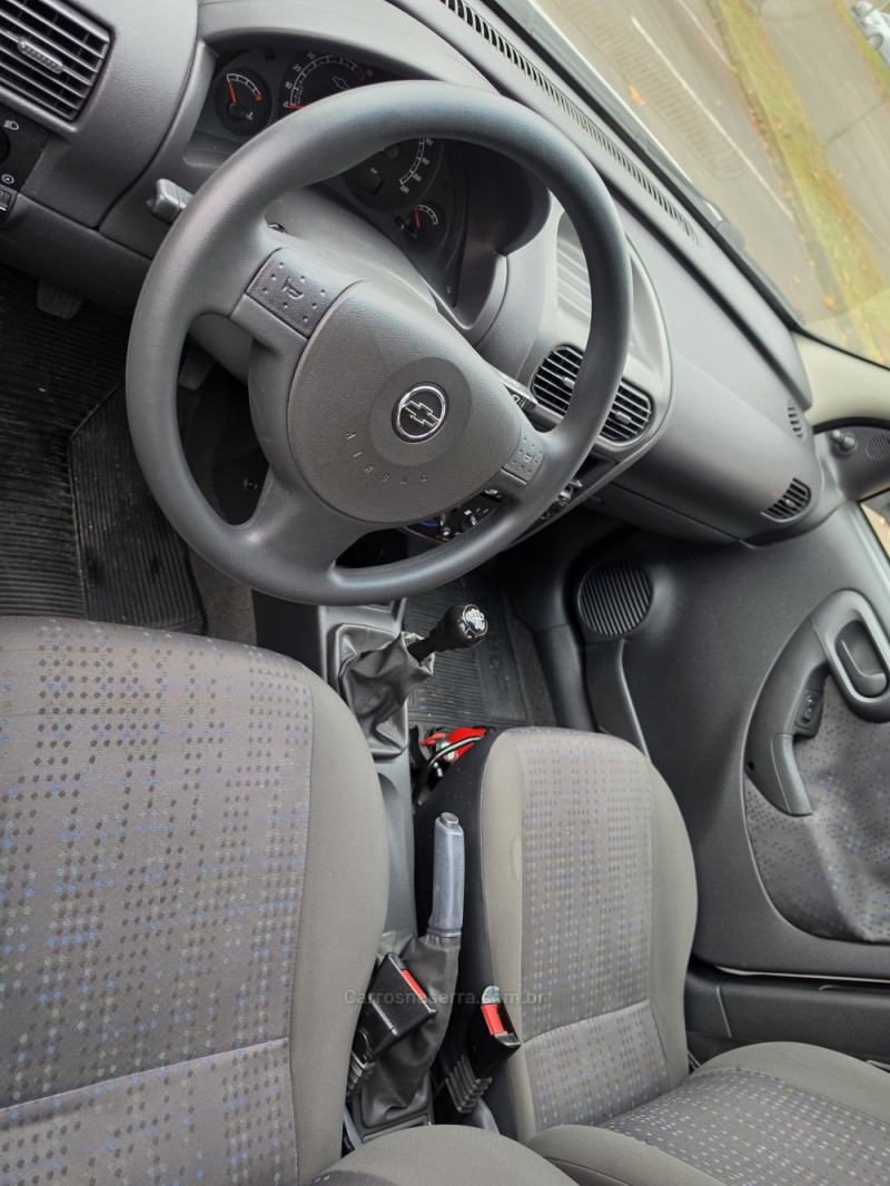 CORSA 1.4 MPFI MAXX 8V FLEX 4P MANUAL - 2012 - BENTO GONçALVES