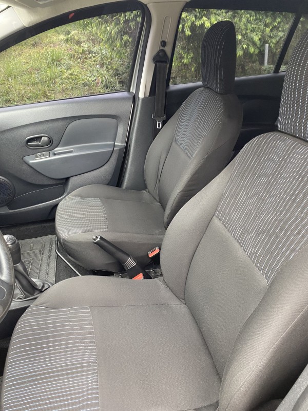 SANDERO 1.0 AUTHENTIQUE 8V FLEX 4P MANUAL - 2018 - CAXIAS DO SUL
