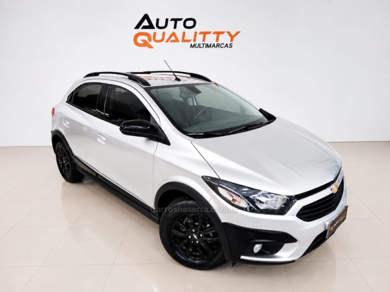 ONIX 1.4 MPFI ACTIV 8V FLEX 4P MANUAL - 2019 - CAXIAS DO SUL
