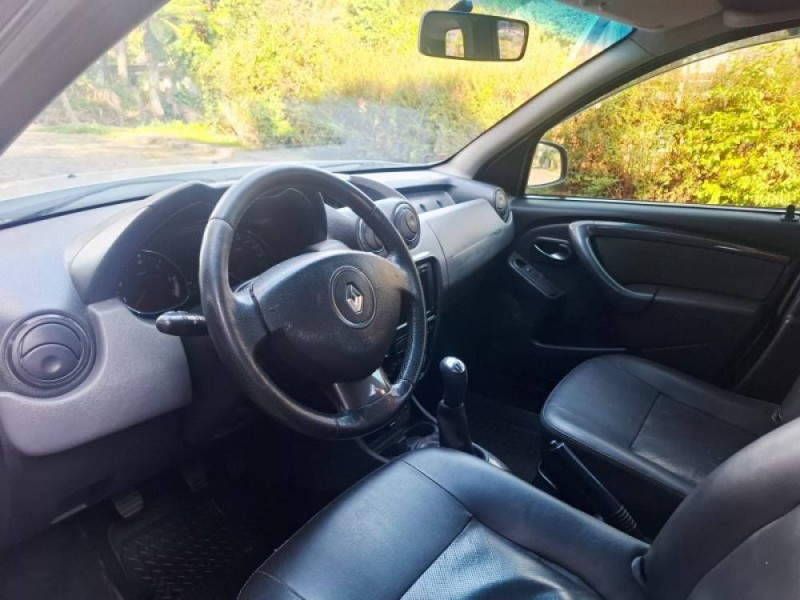 DUSTER RENAULT DUSTER 1.6 TECH ROAD DYNAMIQUE 4X2 16V FLEX 4P MANUAL - 2014 - CAXIAS DO SUL